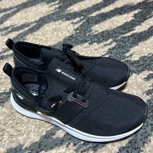 New Balance Women’s Size 8 Sneakers